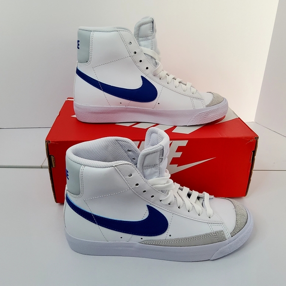 Nike White and Blue High-Top Sneakers - Picture 4 of 9